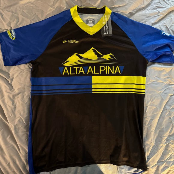 Tech Shirt, Size Large, Brand New - Picture 3 of 3